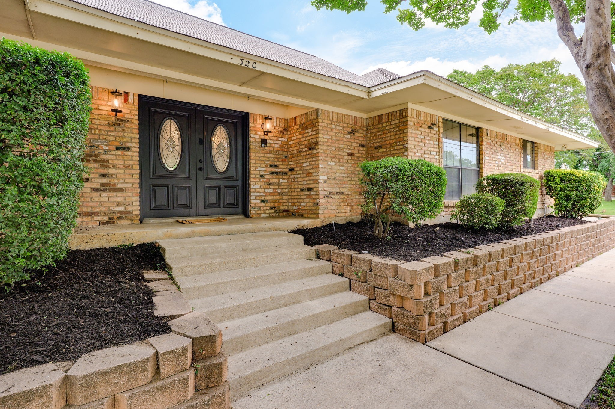 320 S Irving Heights Drive Irving TX 75060