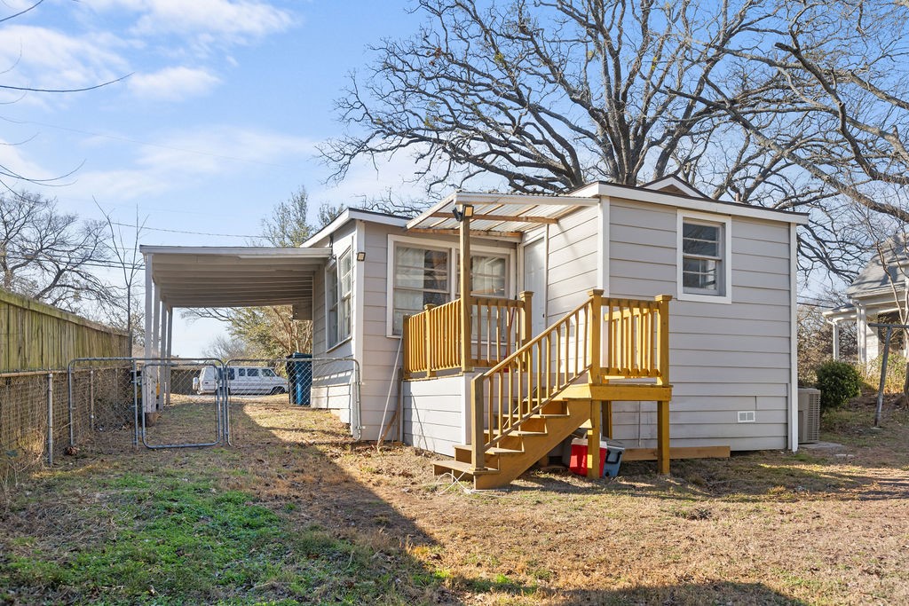 1718 S Fannin Avenue Denison TX 75020