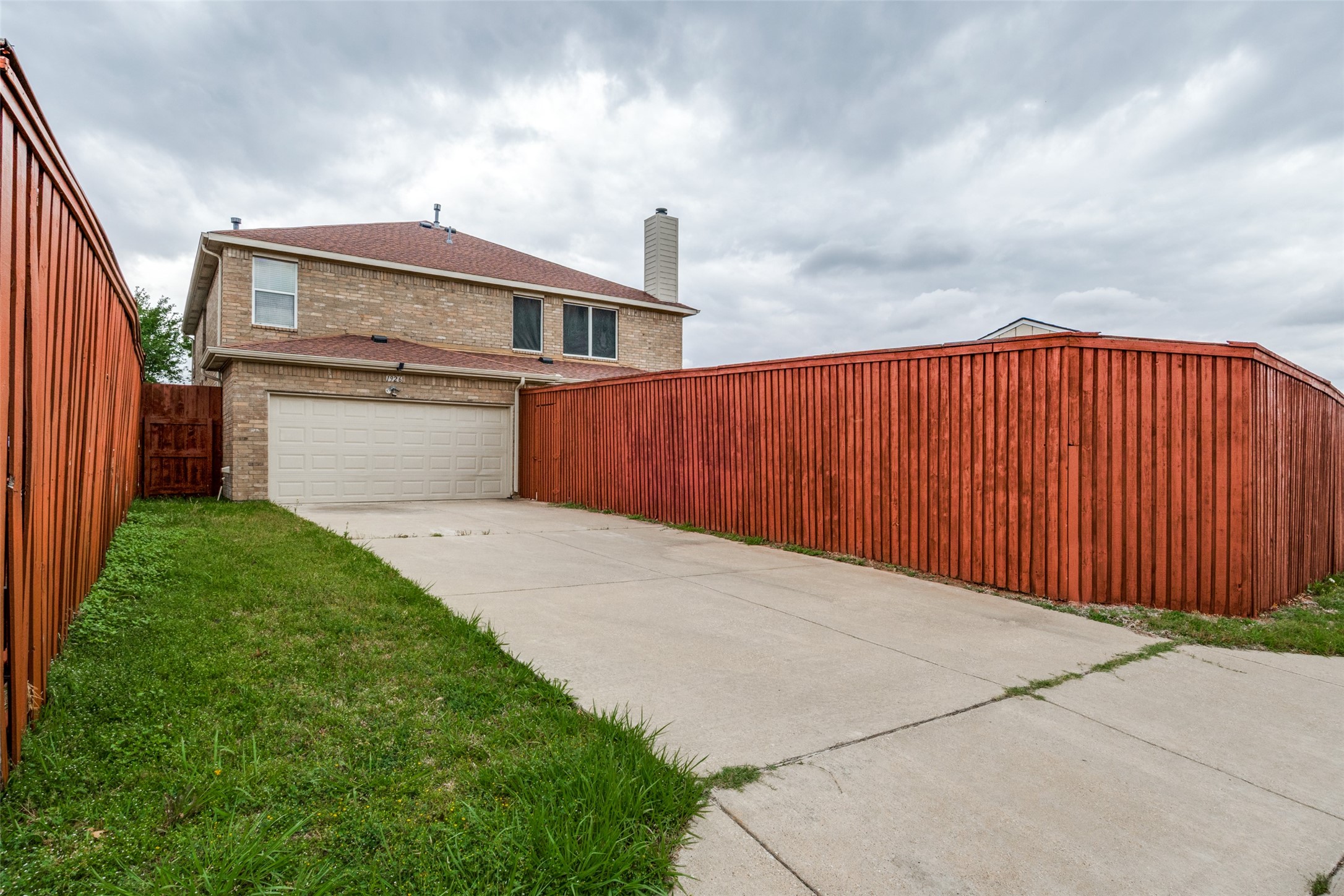 1926 Rustic Creek Drive Garland TX 75040