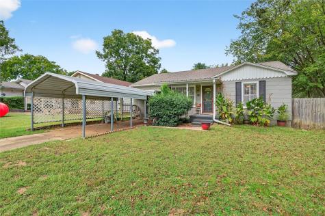 517 W Bullock Street Denison TX 75020