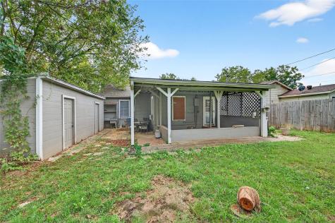 517 W Bullock Street Denison TX 75020