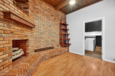 517 W Bullock Street Denison TX 75020