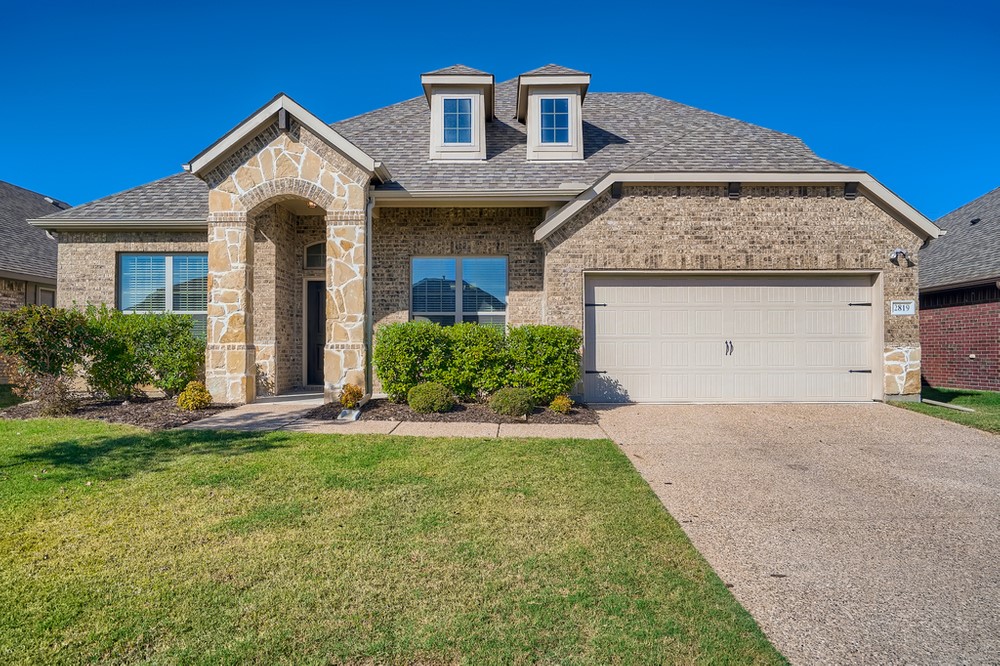 2819 Winchester Avenue Melissa TX 75454