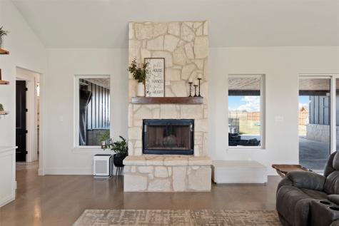 353 Willow Moon Ranch Road Crawford TX 76638