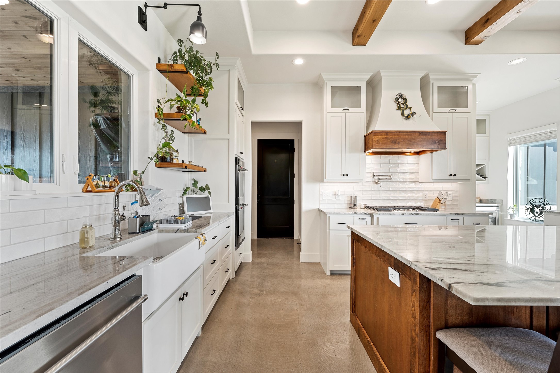 353 Willow Moon Ranch Road Crawford TX 76638