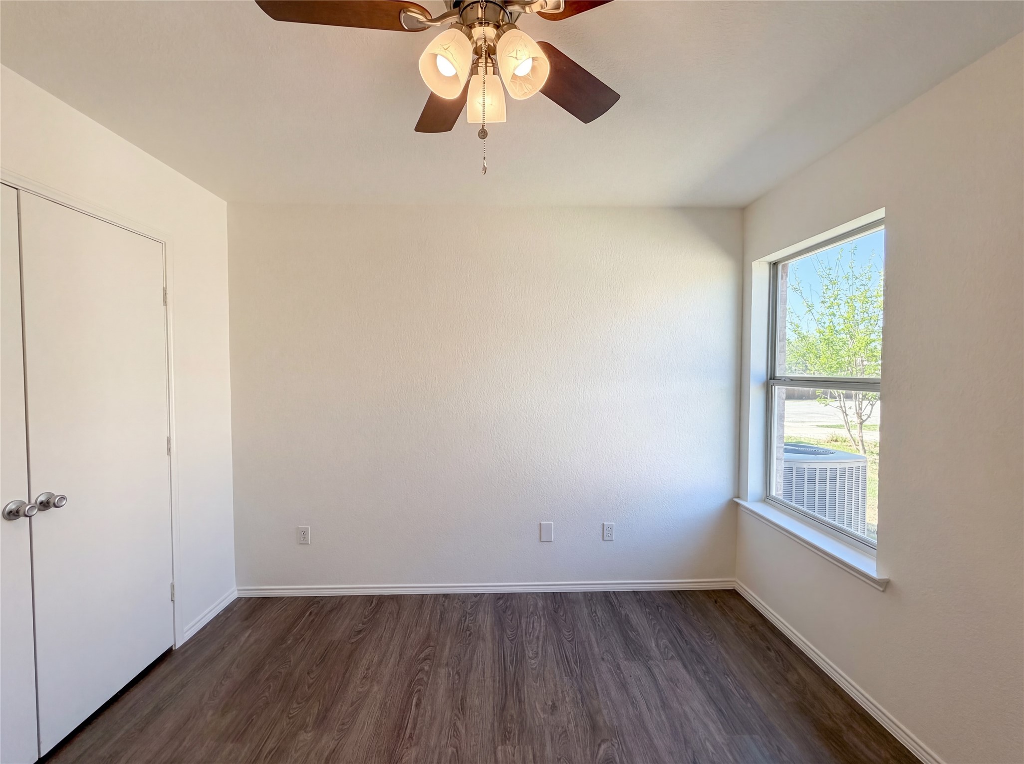 105 Kings Way Drive Rhome TX 76078