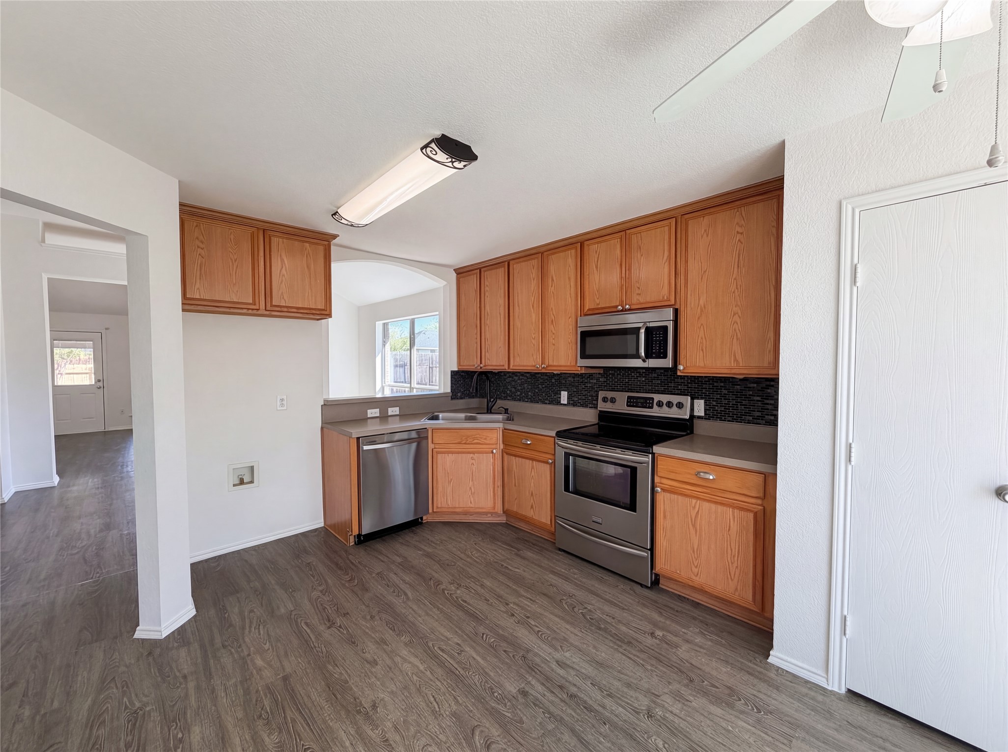 105 Kings Way Drive Rhome TX 76078