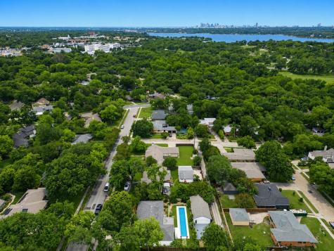 9907 Donegal Drive Dallas TX 75218