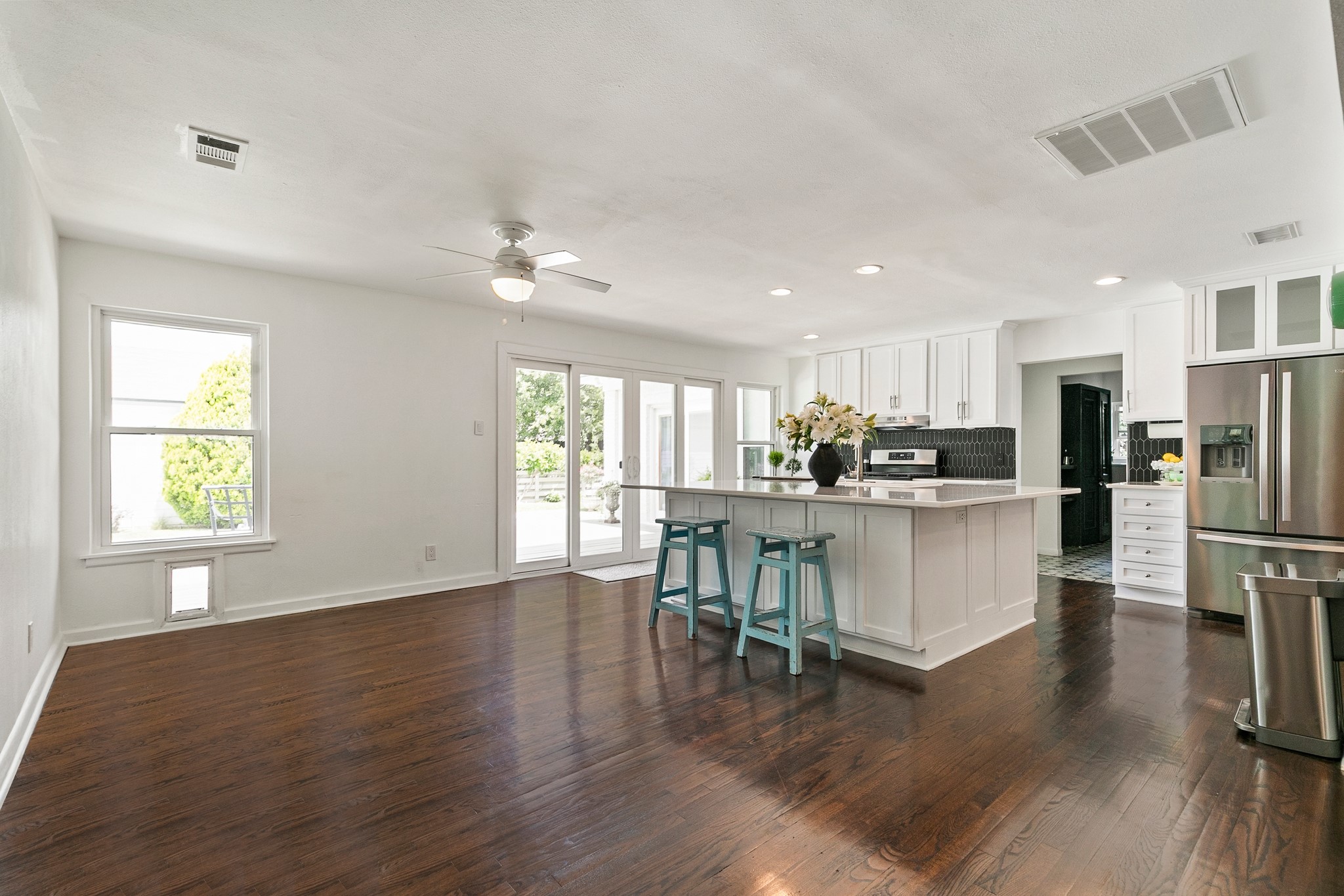 9907 Donegal Drive Dallas TX 75218