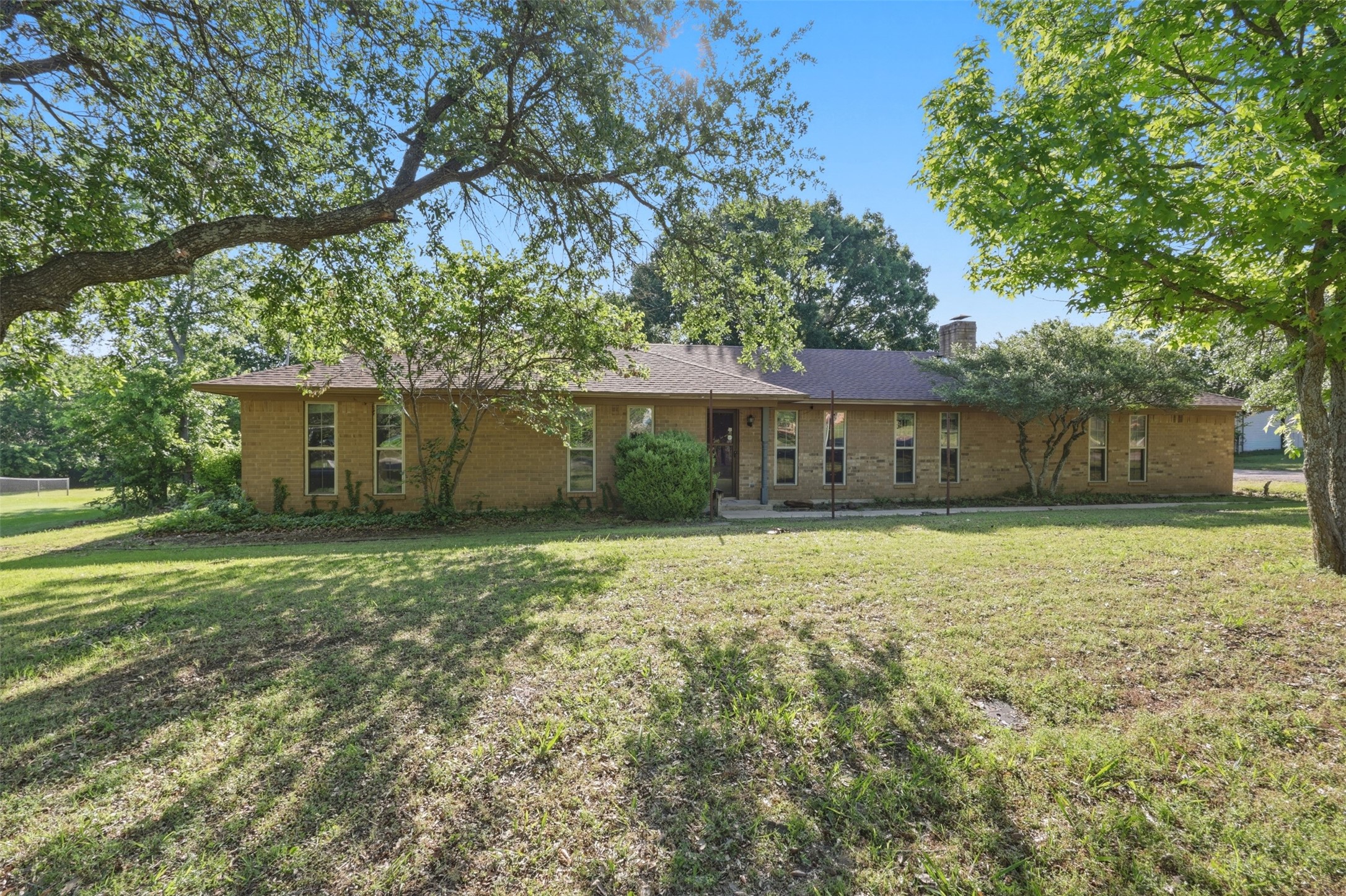 2701 Rolling Hills Drive Sherman TX 75092