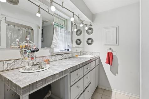 2701 Rolling Hills Drive Sherman TX 75092