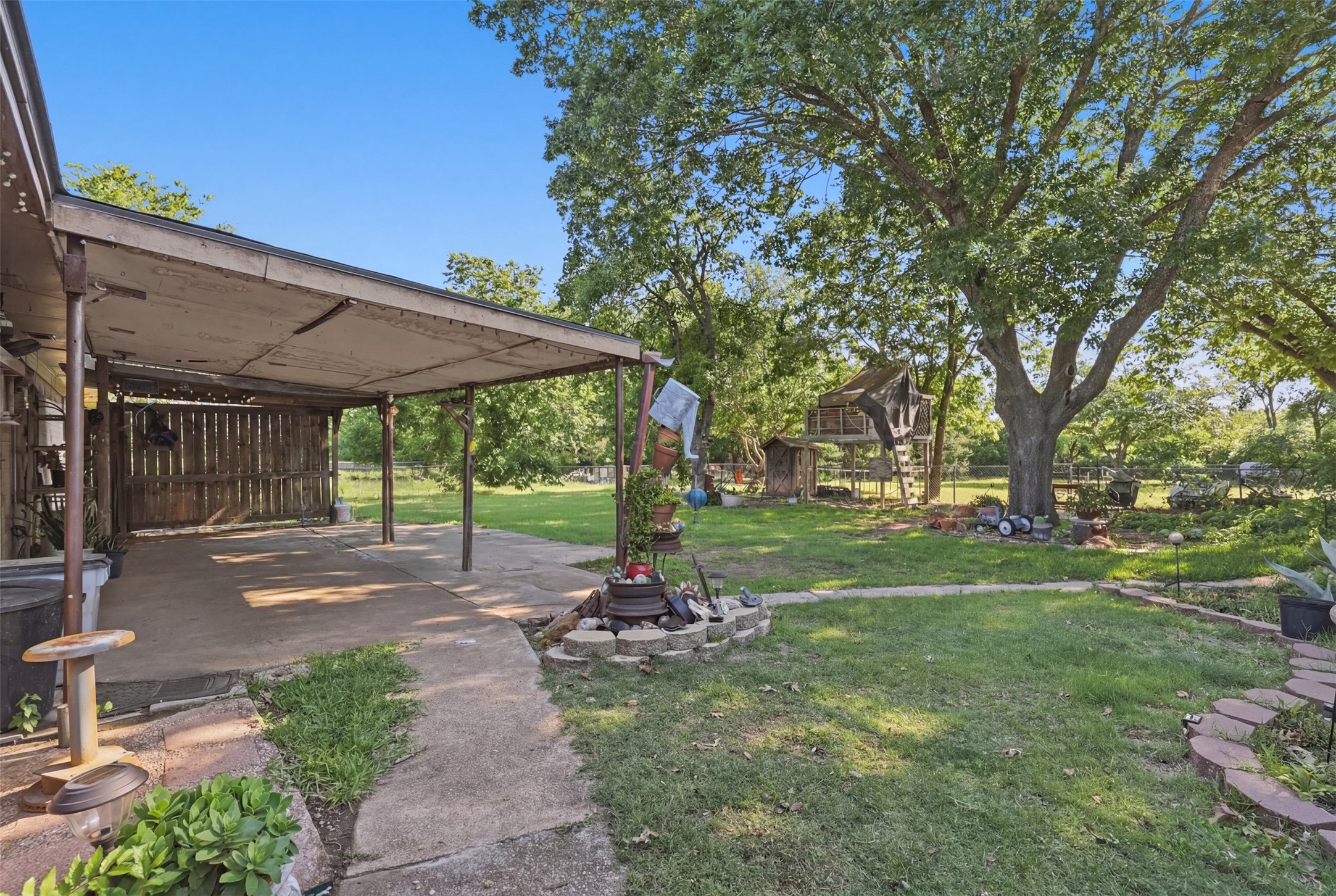 2701 Rolling Hills Drive Sherman TX 75092