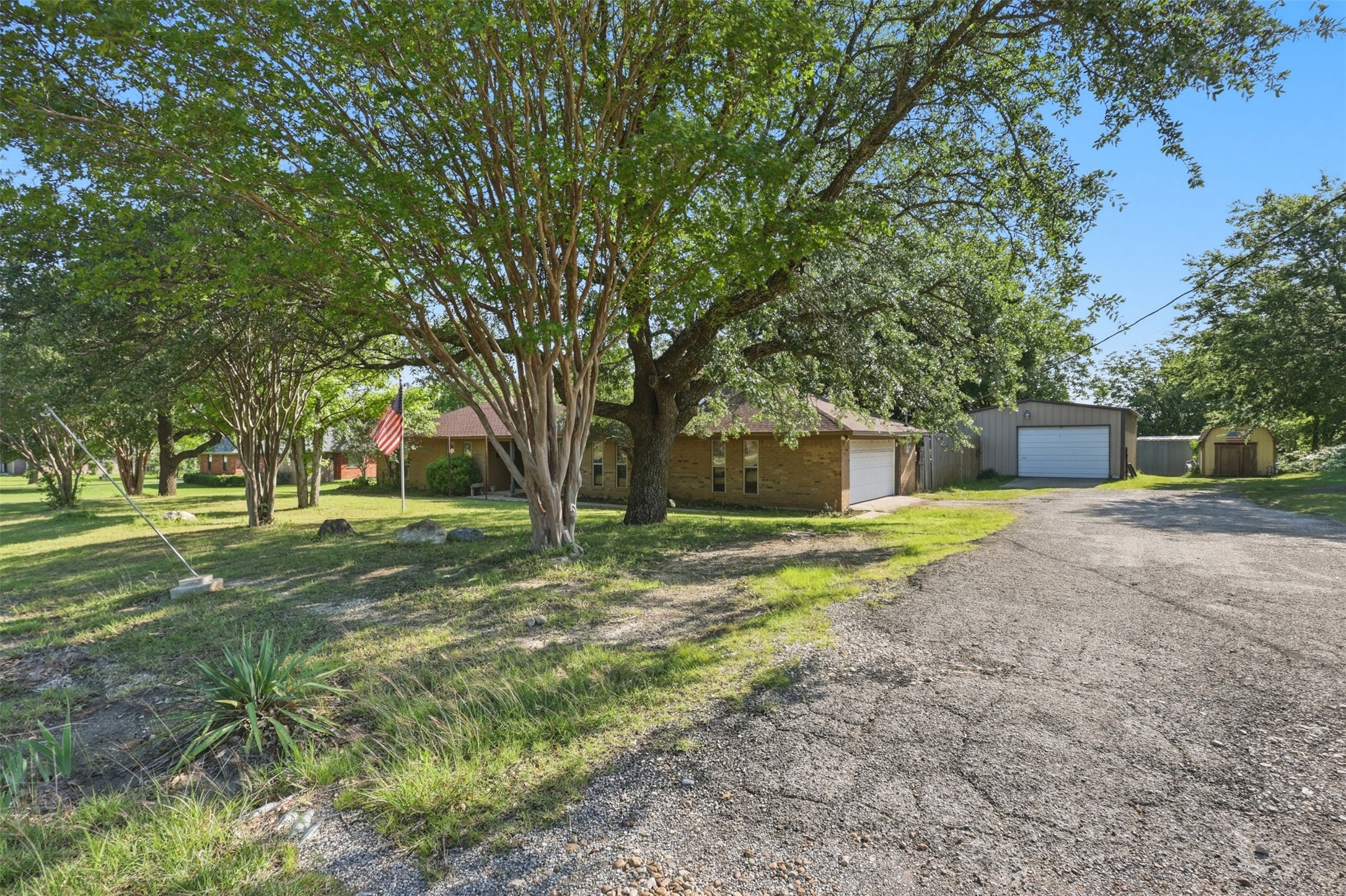 2701 Rolling Hills Drive Sherman TX 75092