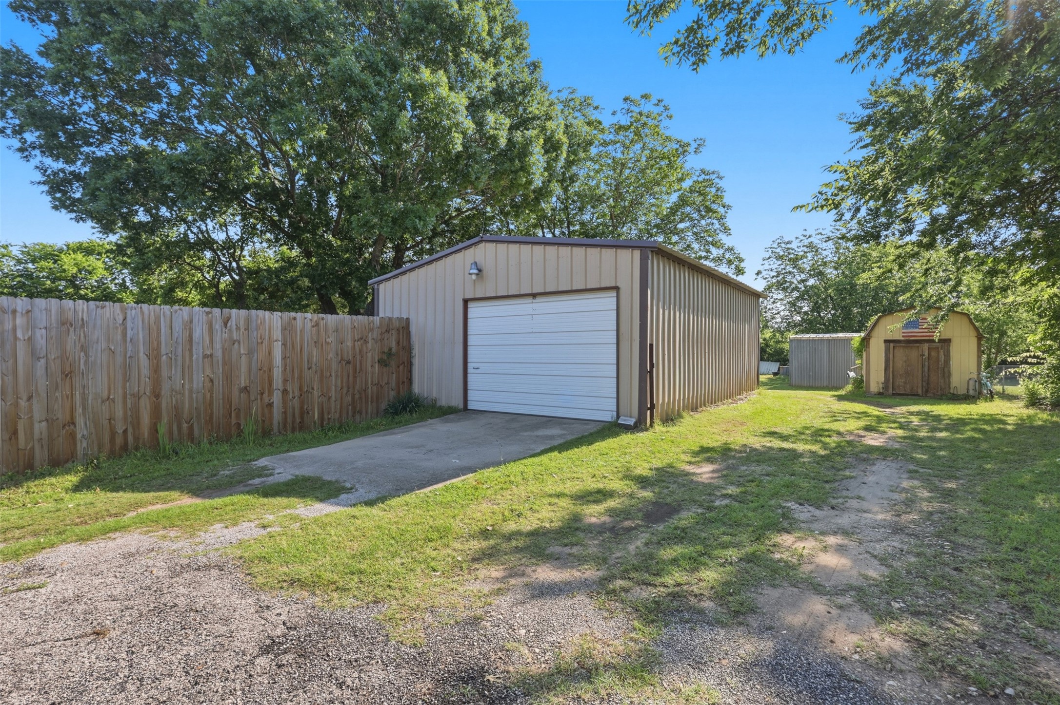2701 Rolling Hills Drive Sherman TX 75092