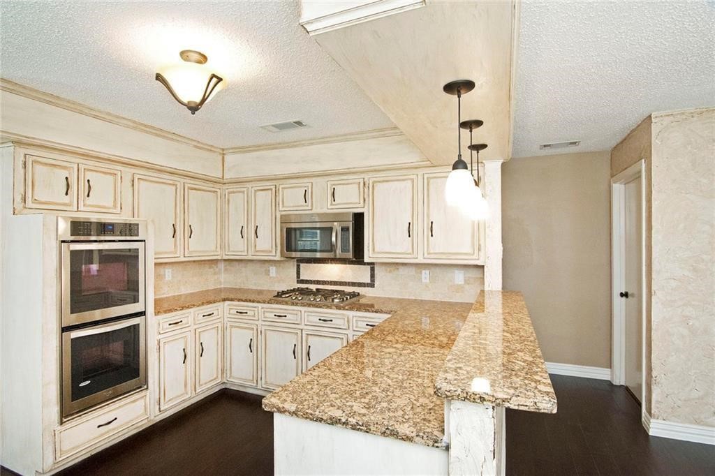 2509 Country Valley Road Garland TX 75041