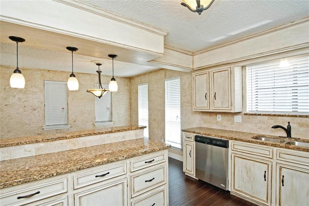 2509 Country Valley Road Garland TX 75041
