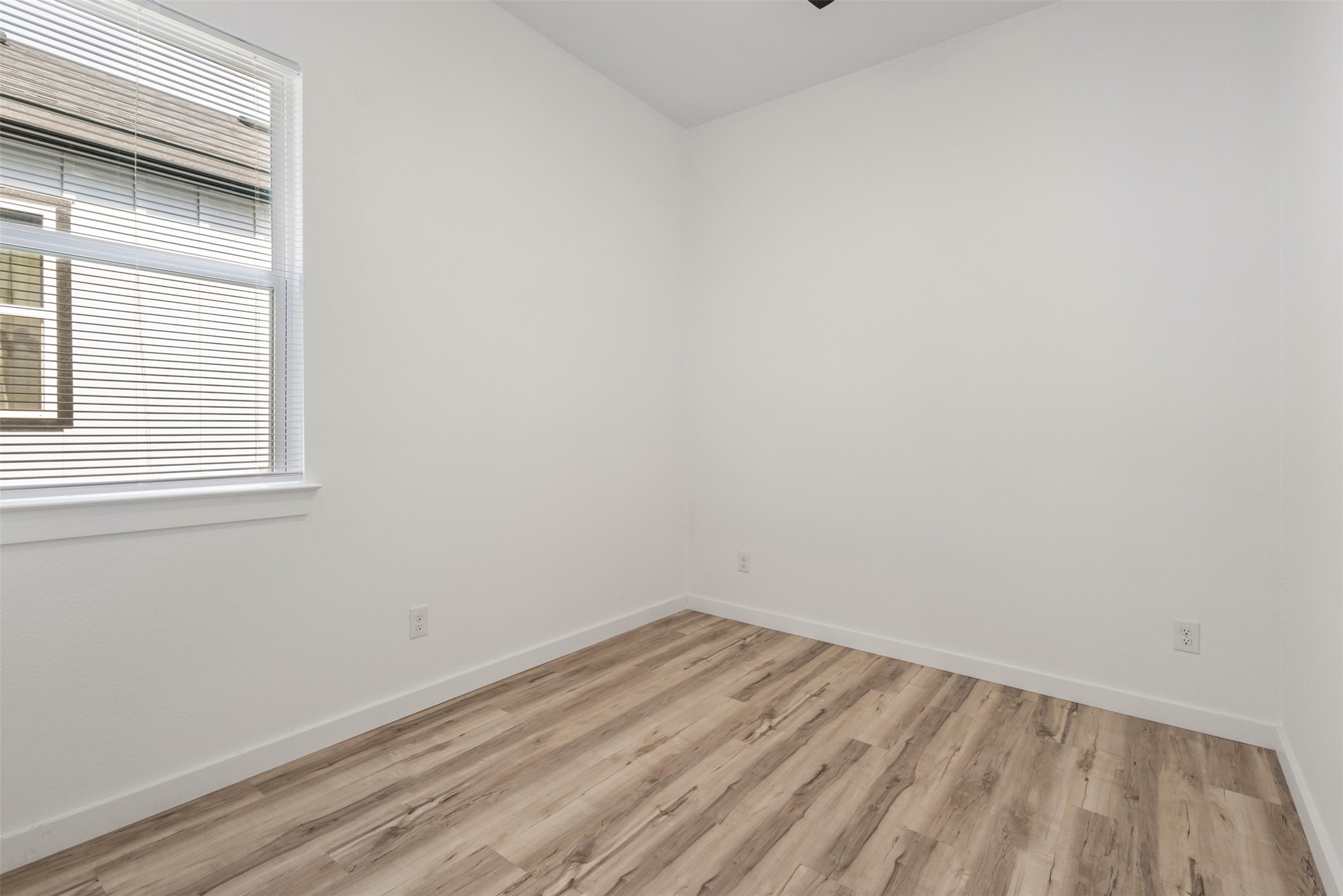 185 Barcelona Street Payne Springs TX 75156