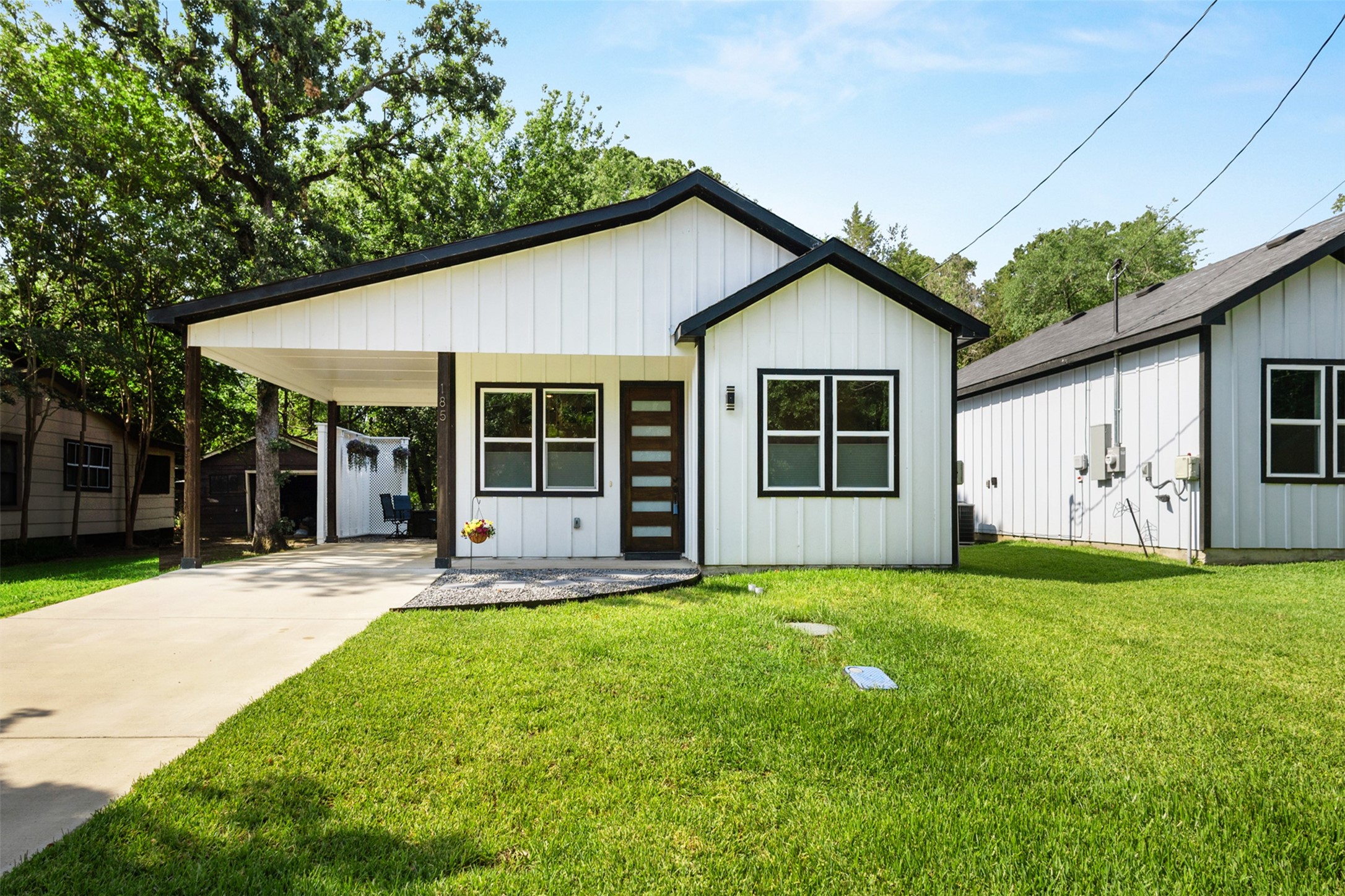 185 Barcelona Street Payne Springs TX 75156