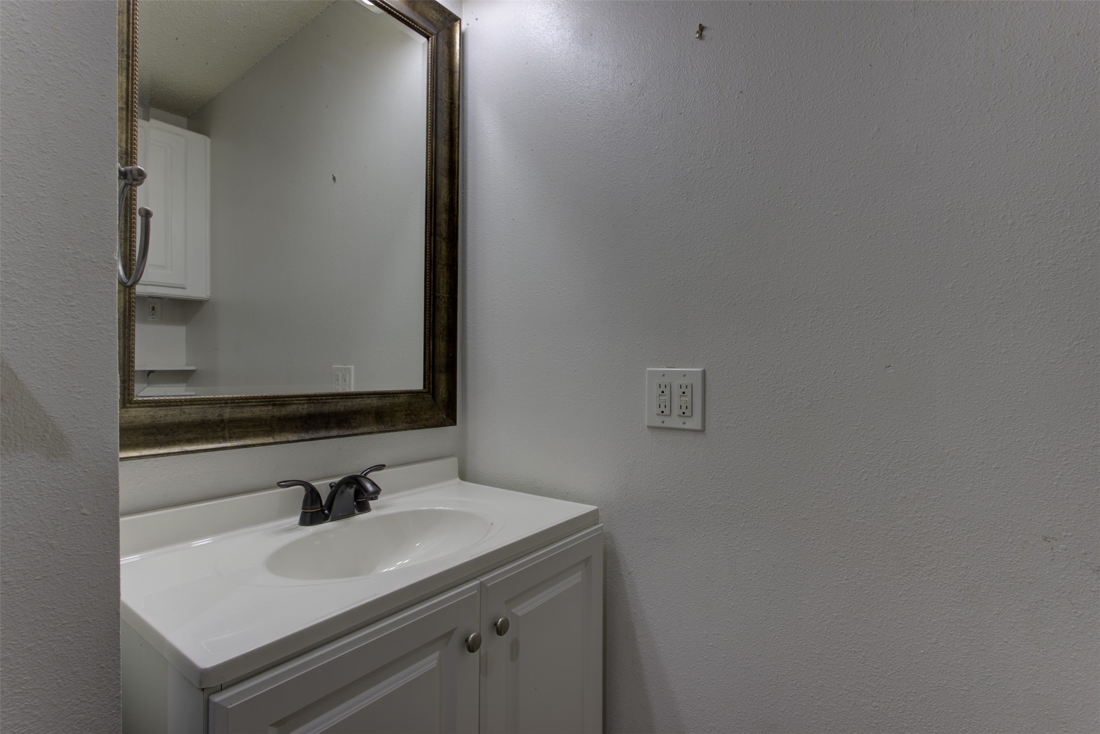 209 Case Street Weatherford TX 76086