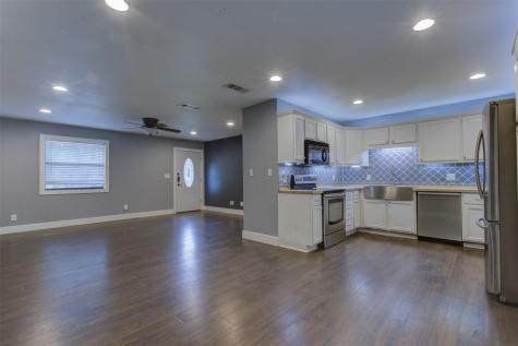 209 Case Street Weatherford TX 76086