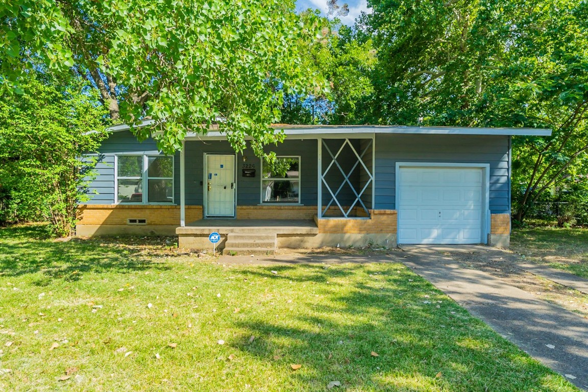 3226 52nd Street Dallas TX 75216