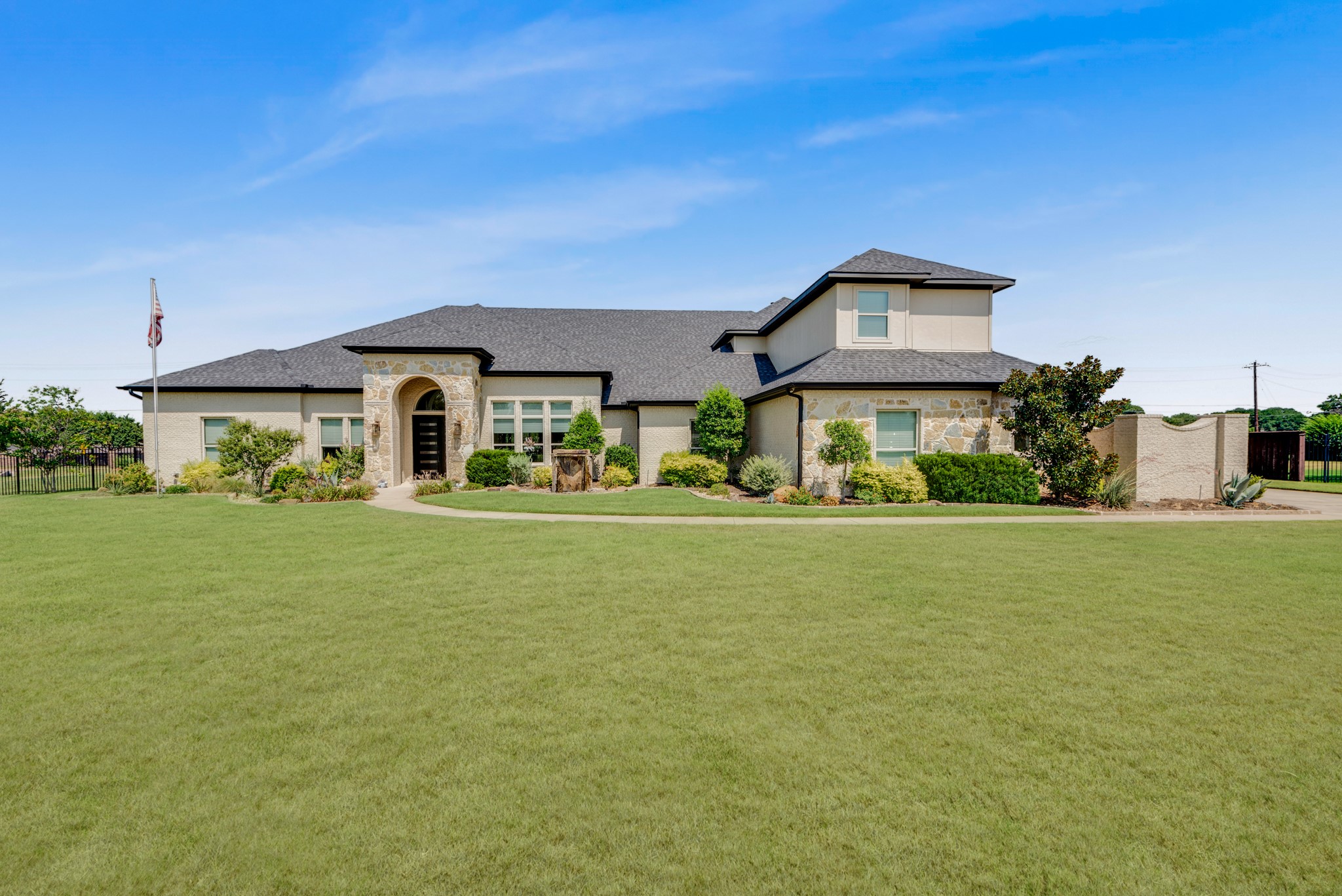 125 Kyle Court Double Oak TX 75077