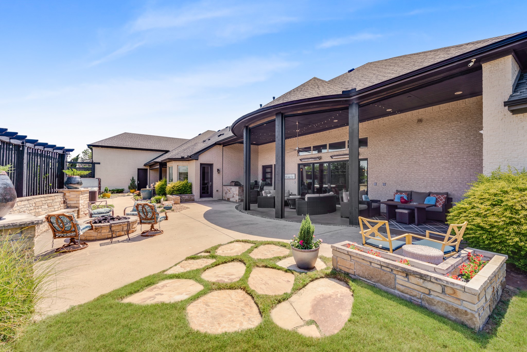 125 Kyle Court Double Oak TX 75077