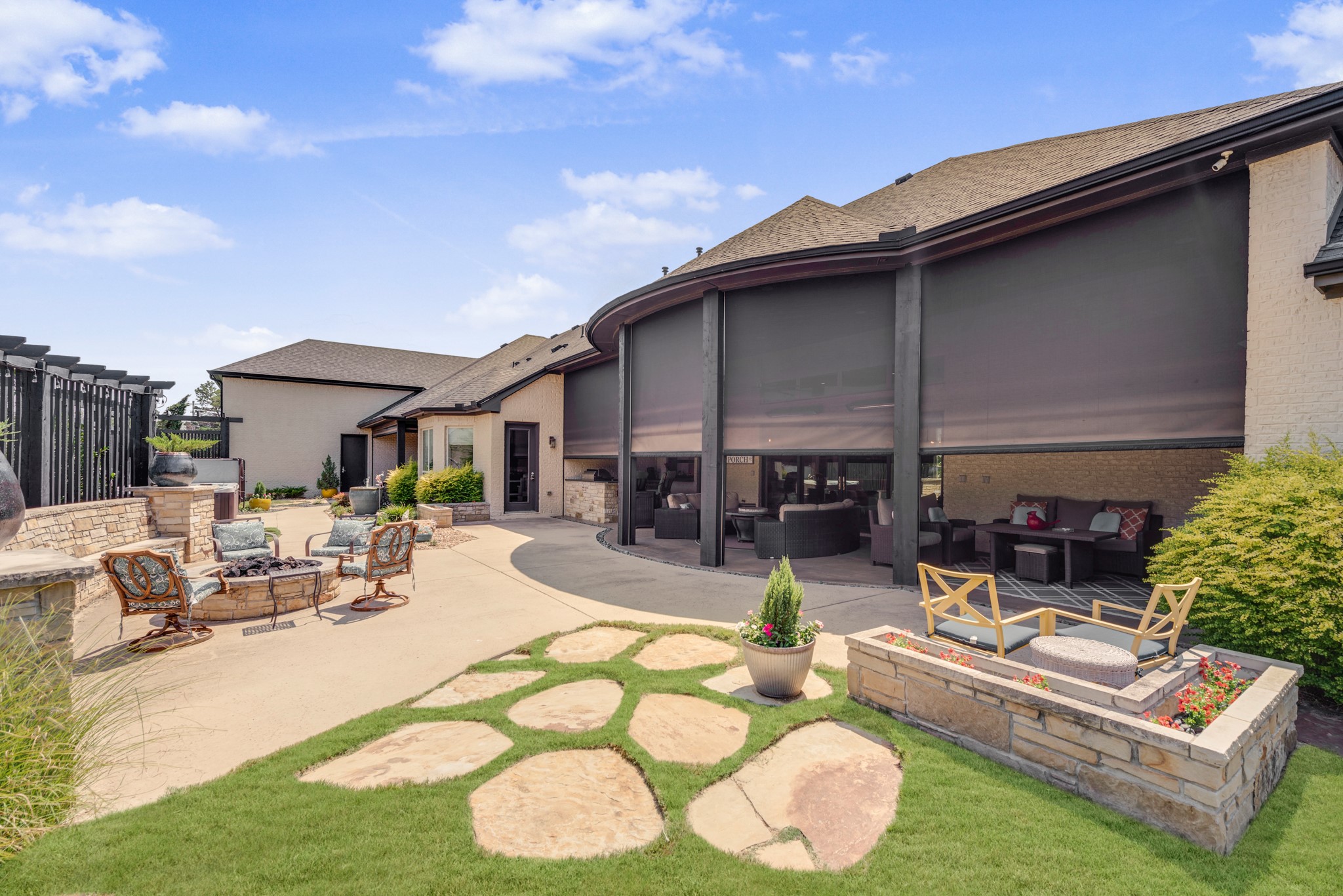 125 Kyle Court Double Oak TX 75077