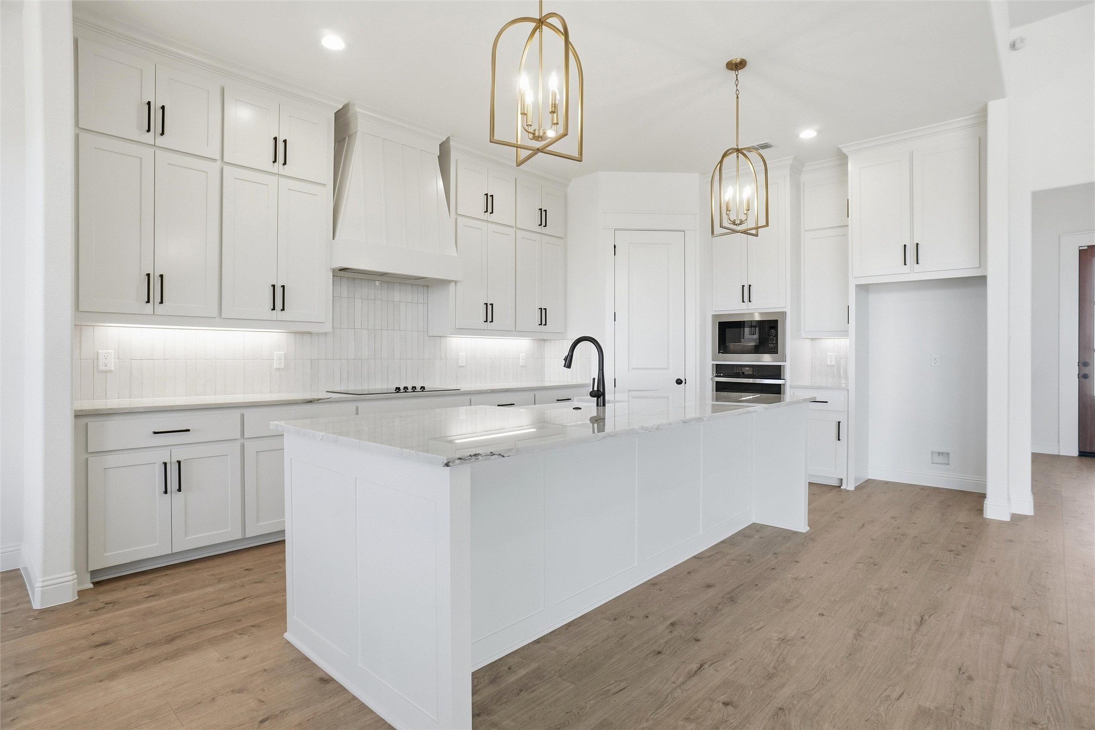 6921 Eagle Creek Drive Godley TX 76044