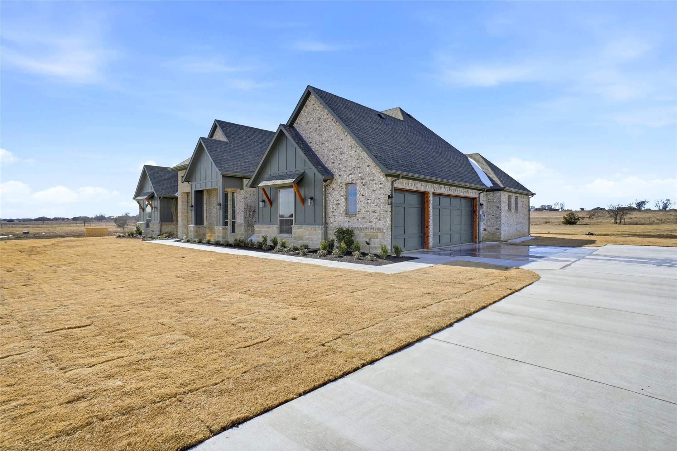 6921 Eagle Creek Drive Godley TX 76044