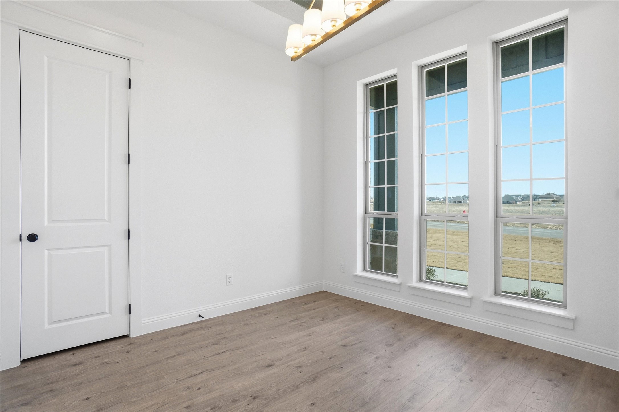 6921 Eagle Creek Drive Godley TX 76044