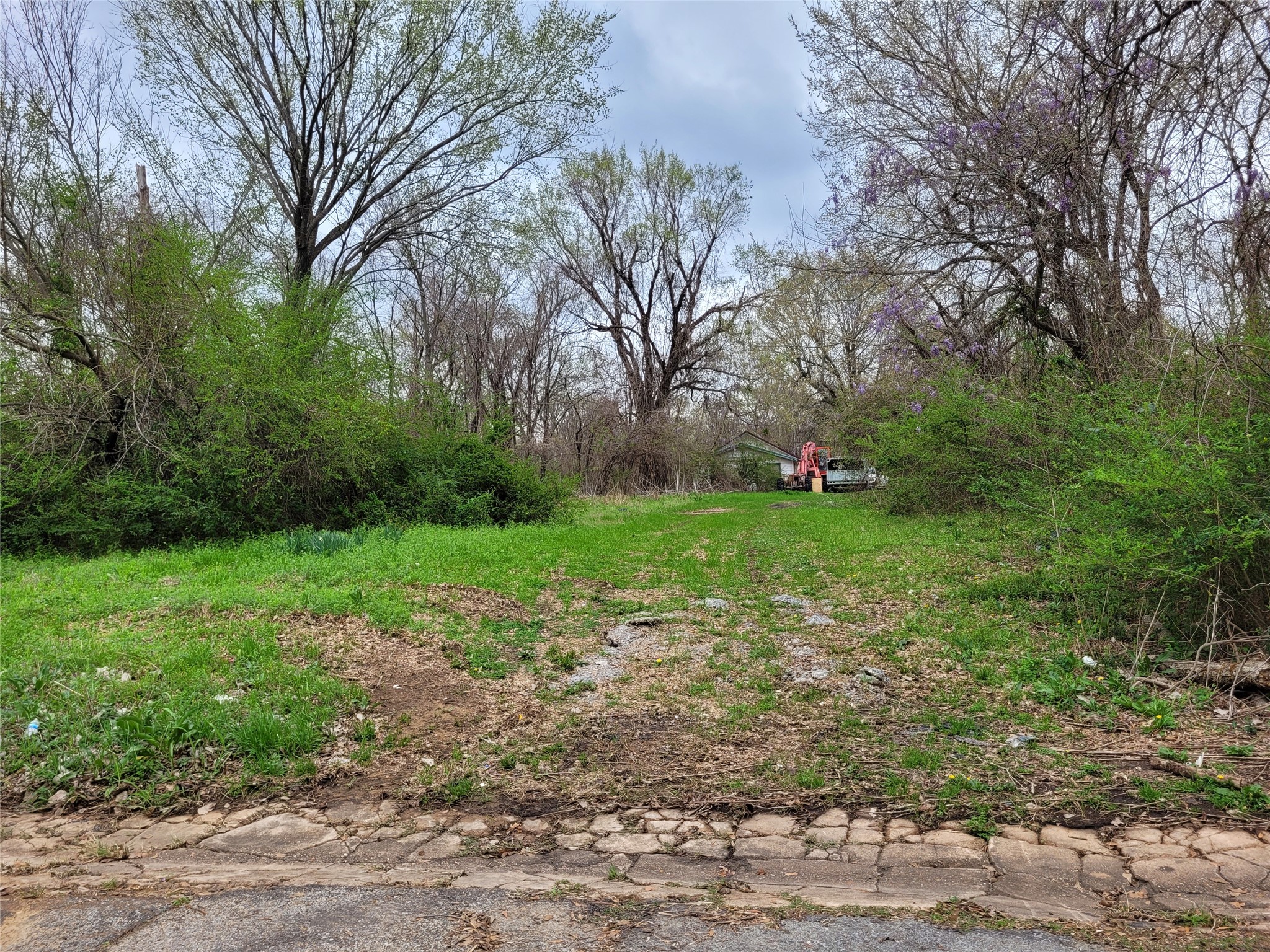 726 NE 6th Paris TX 75460