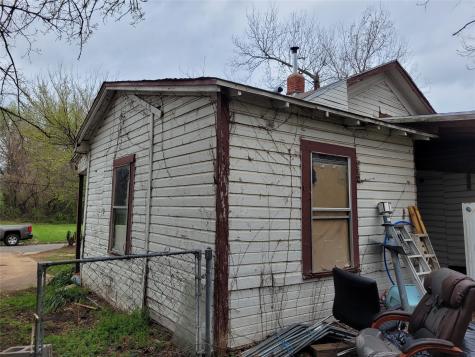 726 NE 6th Paris TX 75460