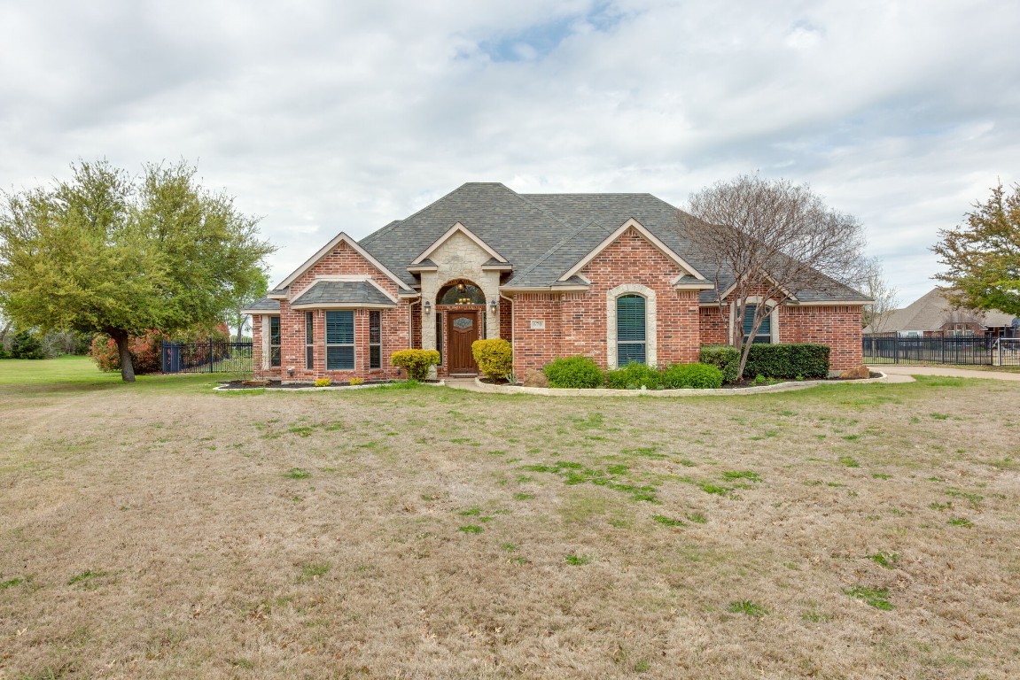 670 Brookcrest Court Waxahachie TX 75165