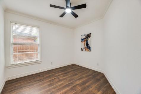 1406 Highland Street Mesquite TX 75149