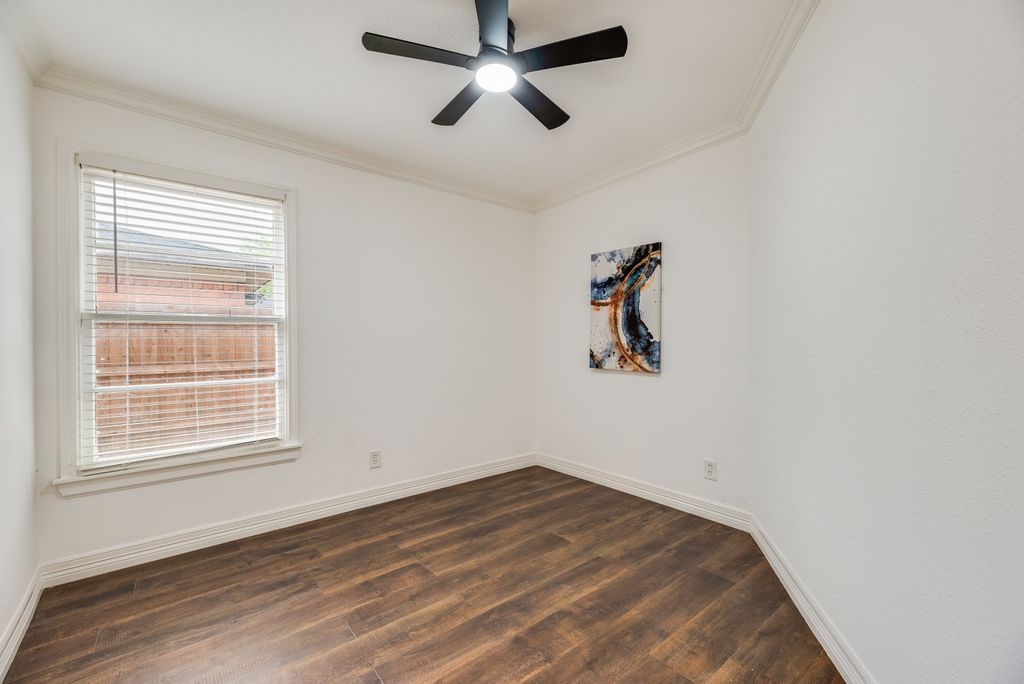 1406 Highland Street Mesquite TX 75149