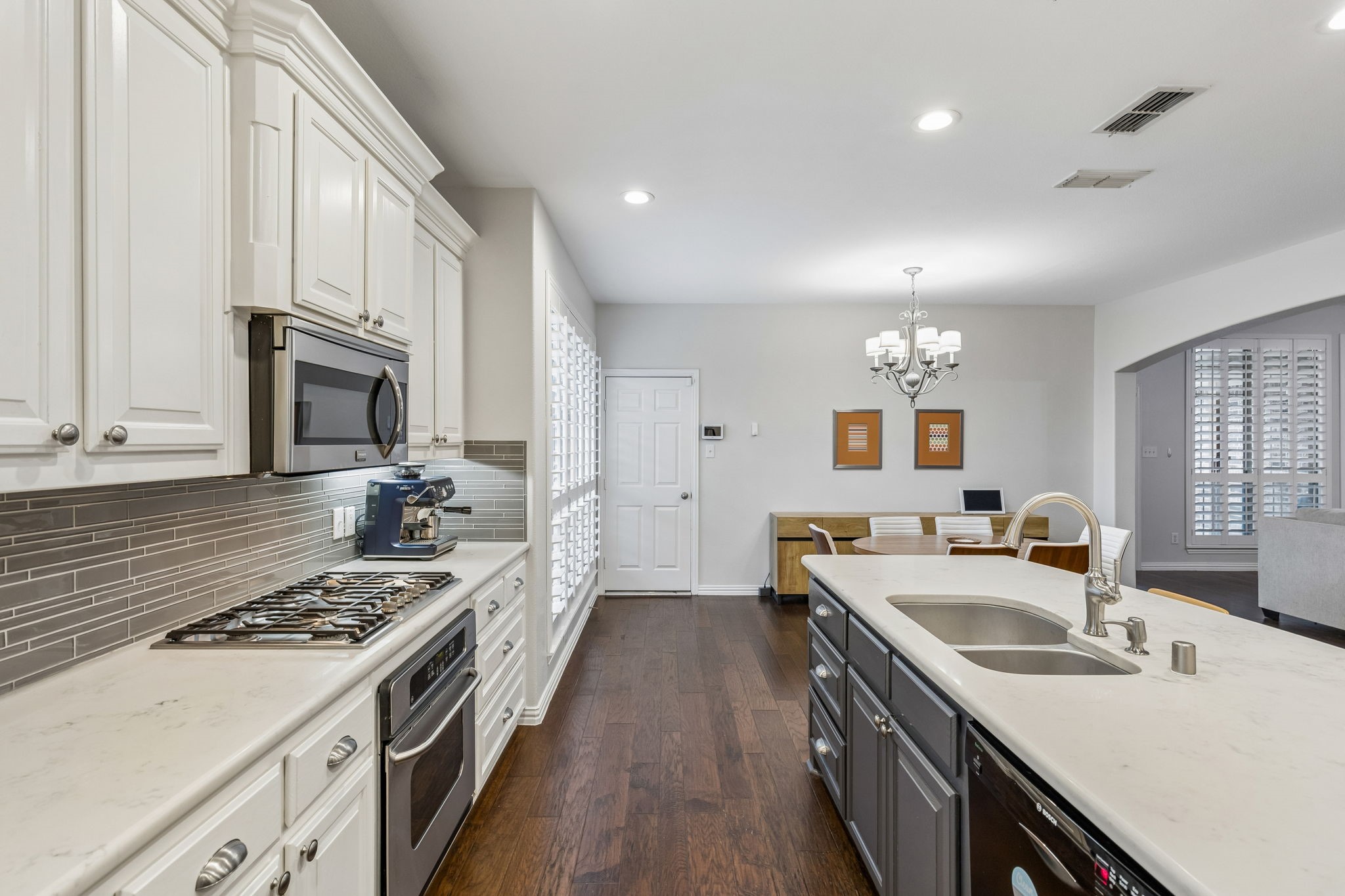 7109 New Bury Court Rowlett TX 75089