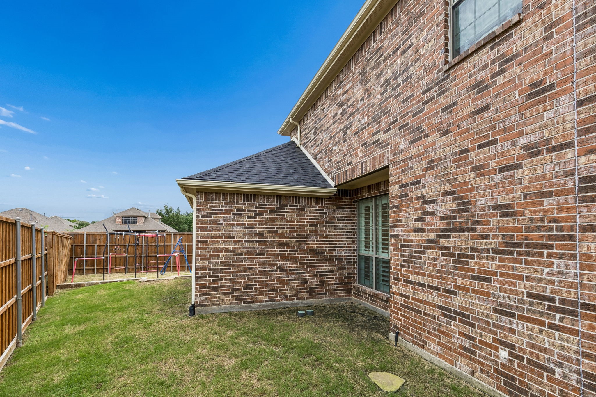 7109 New Bury Court Rowlett TX 75089