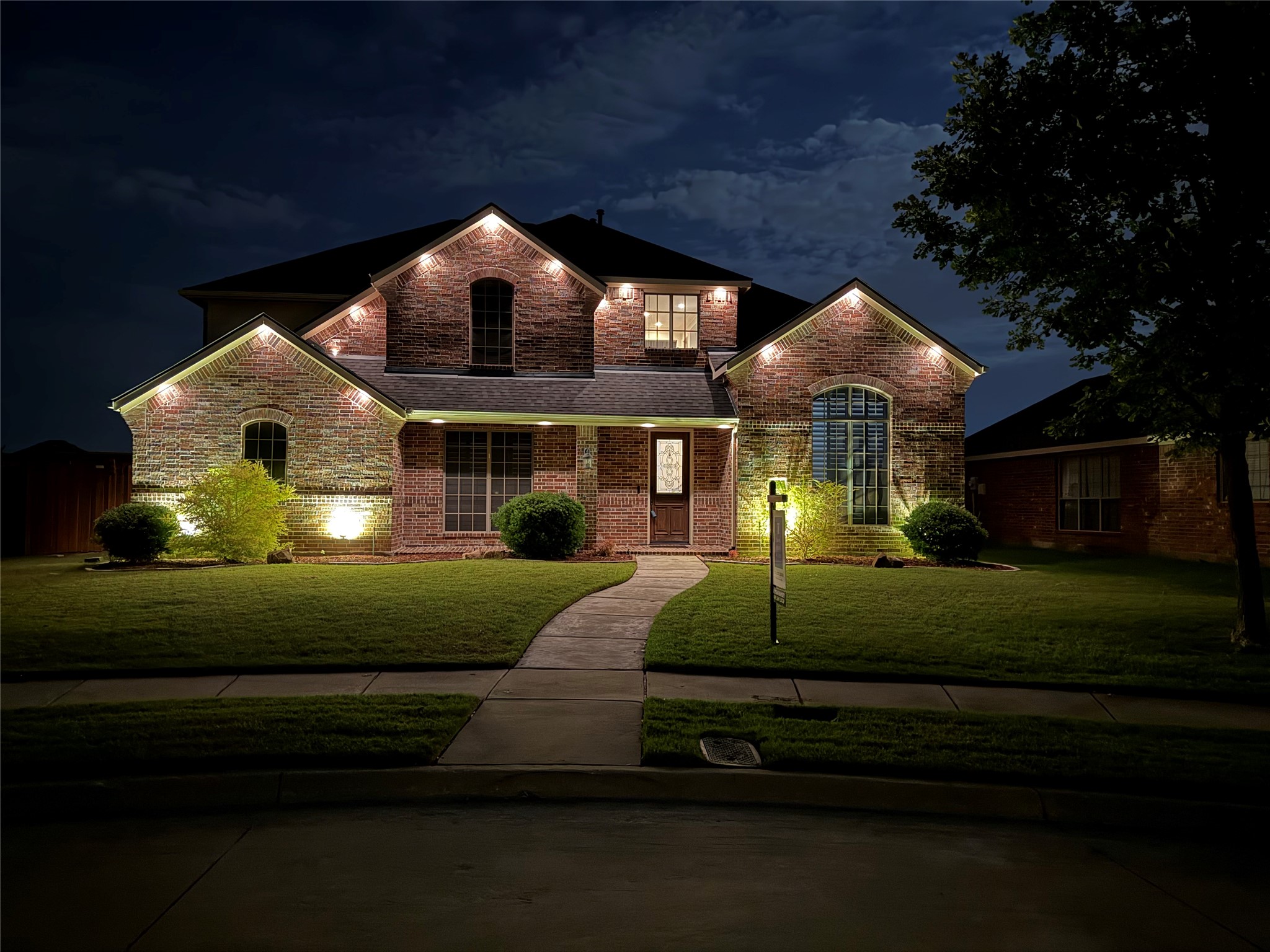 7109 New Bury Court Rowlett TX 75089