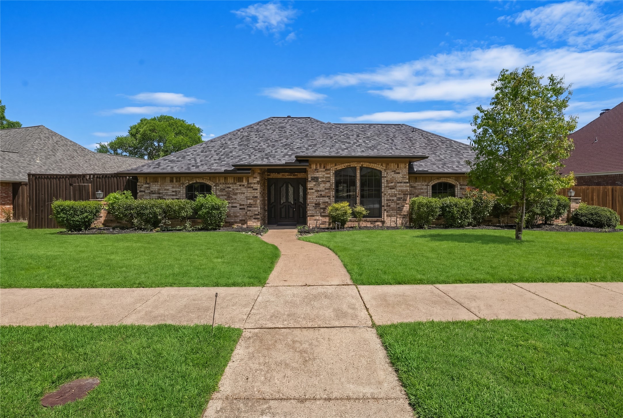 2226 Diamond Oaks Drive Garland TX 75044