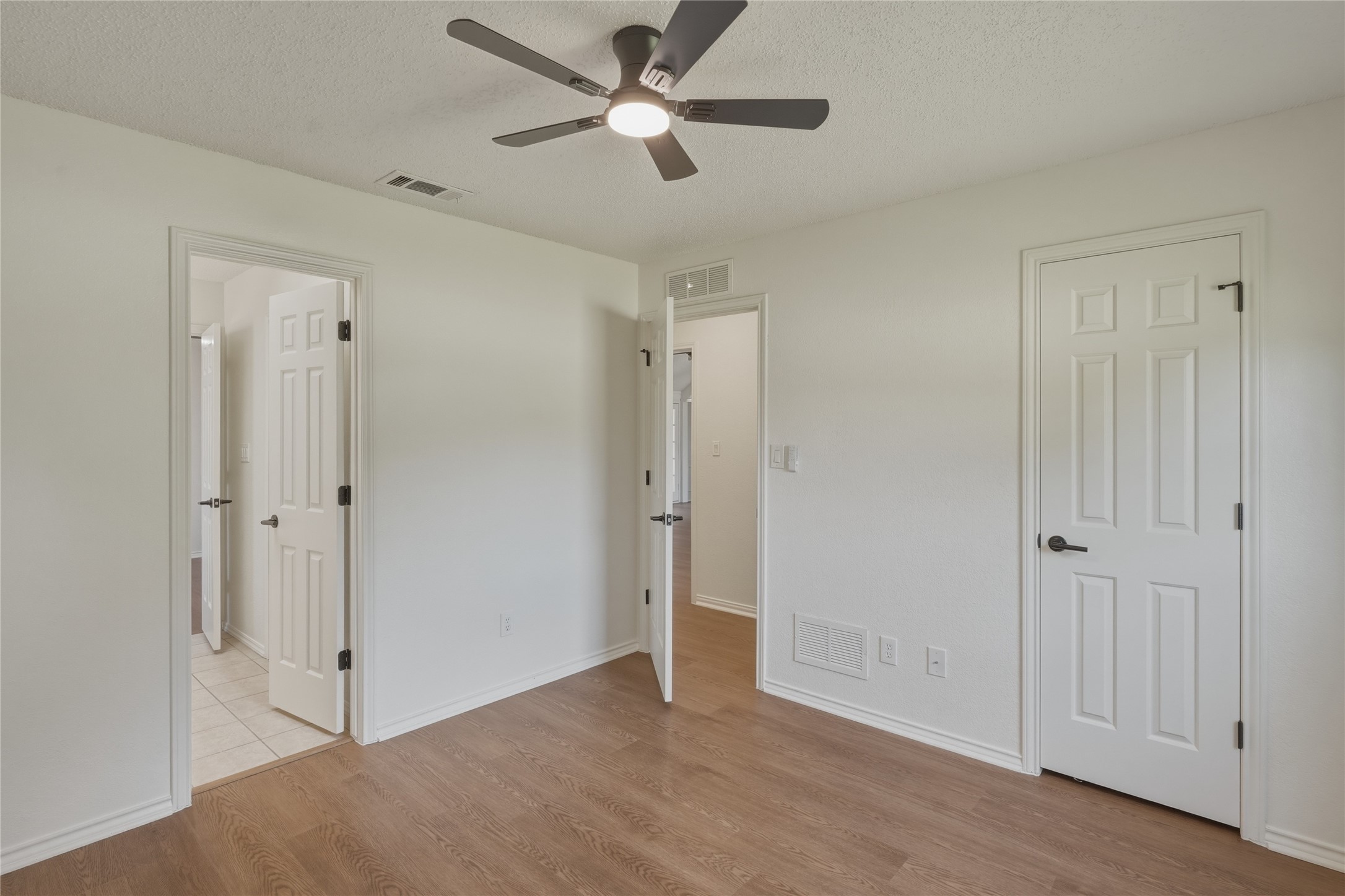 2226 Diamond Oaks Drive Garland TX 75044