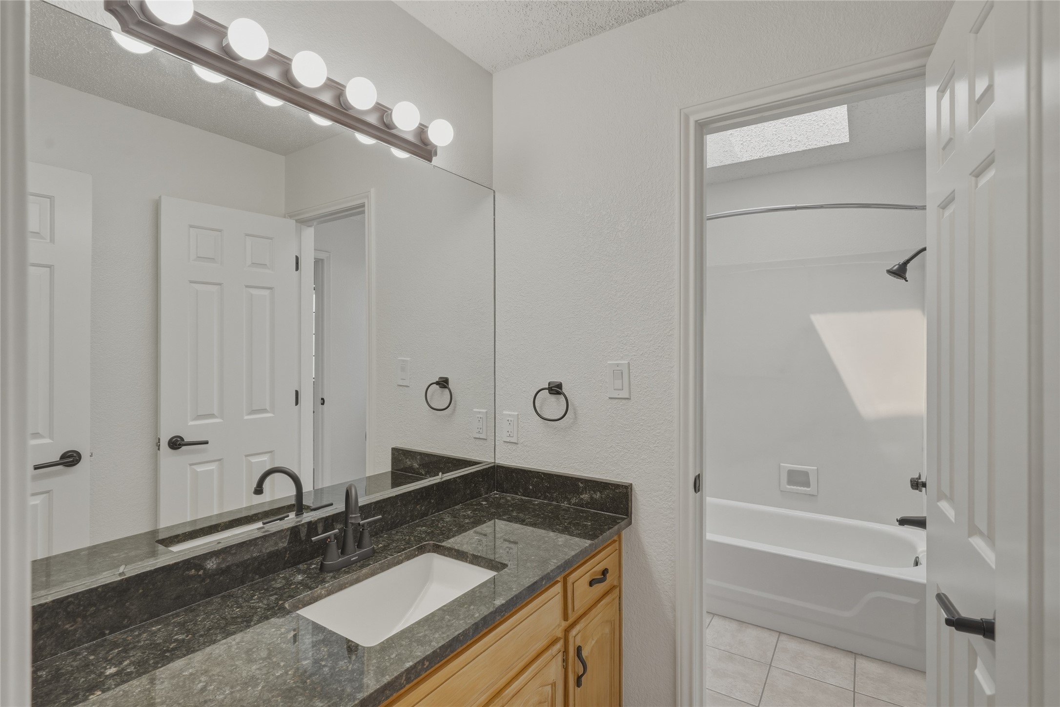 2226 Diamond Oaks Drive Garland TX 75044