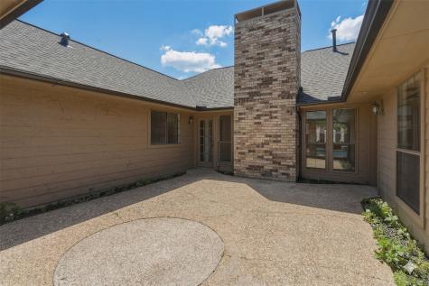 2226 Diamond Oaks Drive Garland TX 75044