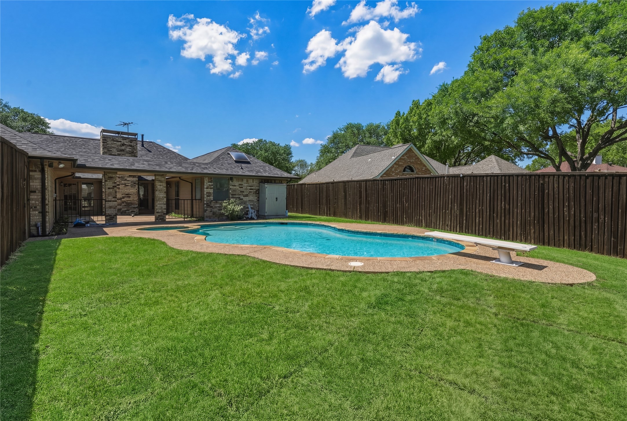 2226 Diamond Oaks Drive Garland TX 75044