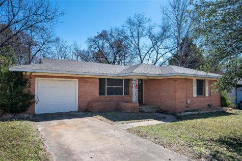 1406 Woodlawn Boulevard Denison TX 75020