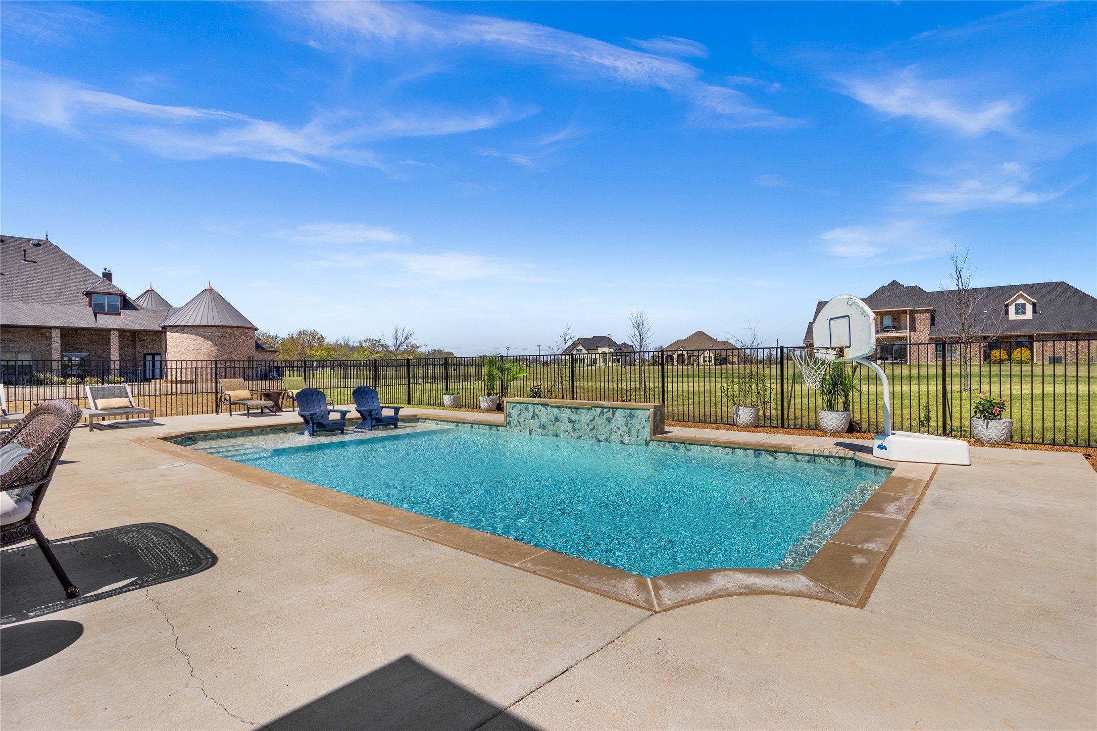 4421 Lake Breeze Drive Mckinney TX 75071