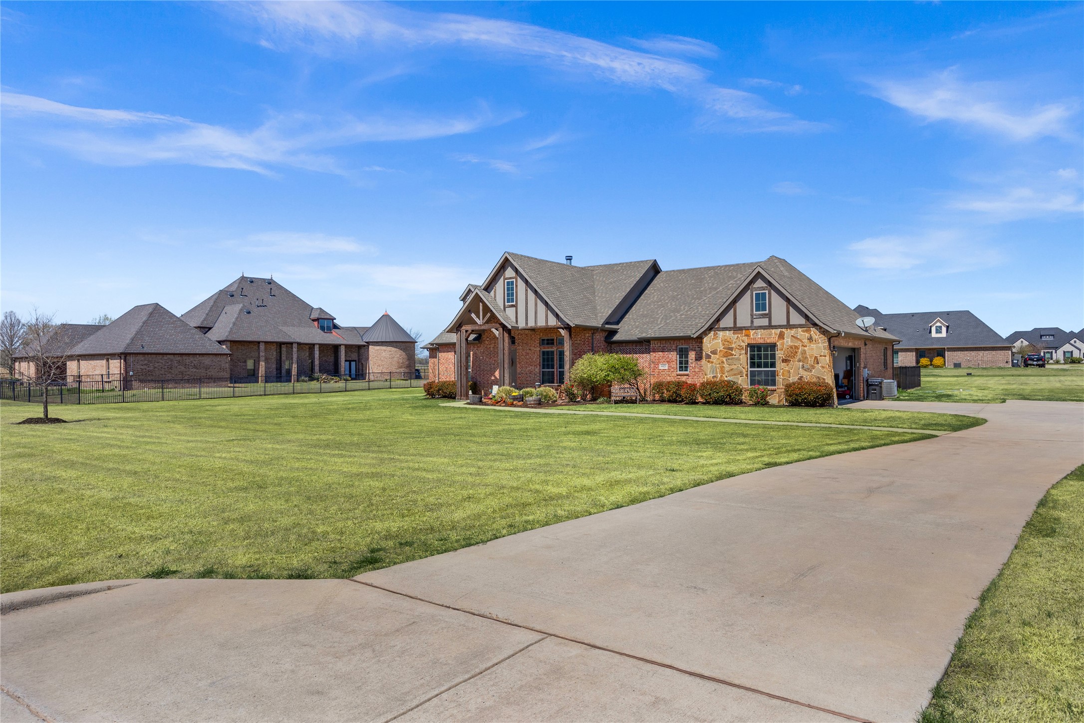 4421 Lake Breeze Drive Mckinney TX 75071