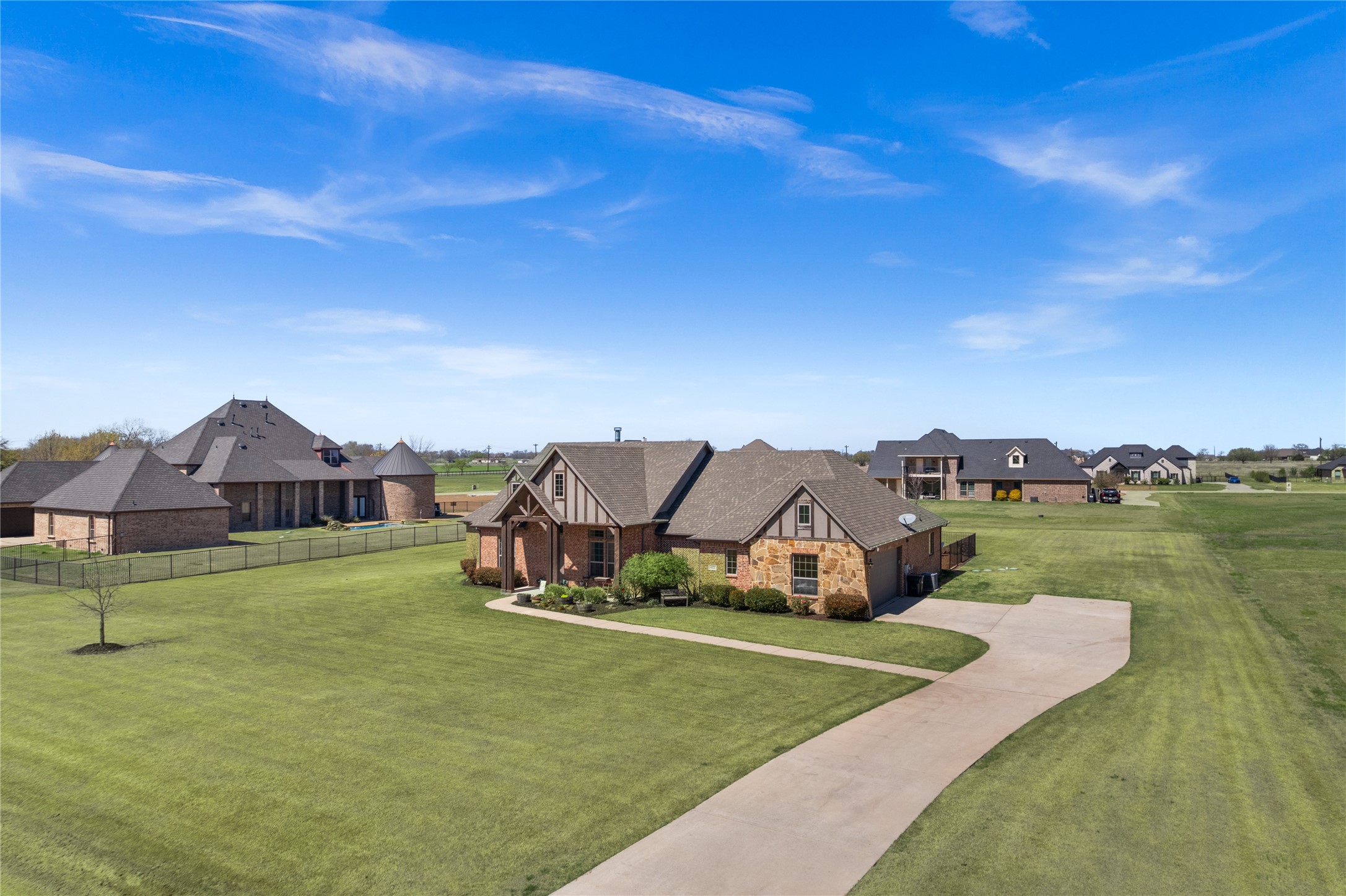 4421 Lake Breeze Drive Mckinney TX 75071
