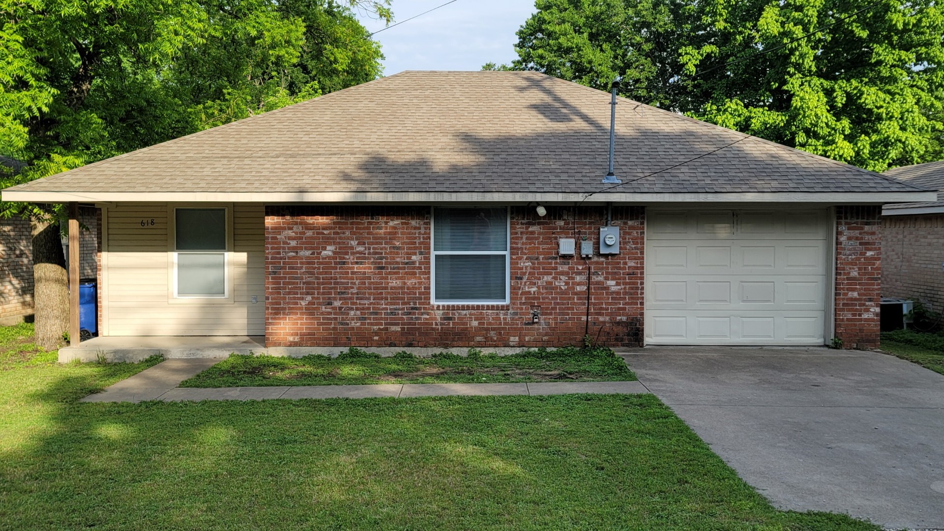 618 N Jackson Street Waxahachie TX 75165
