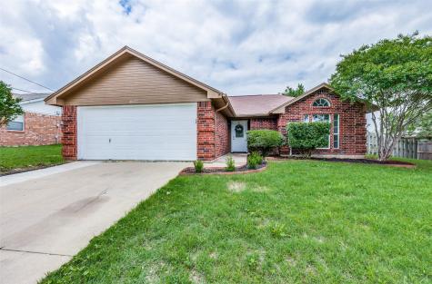 4027 Country Meadows Circle Granbury TX 76049